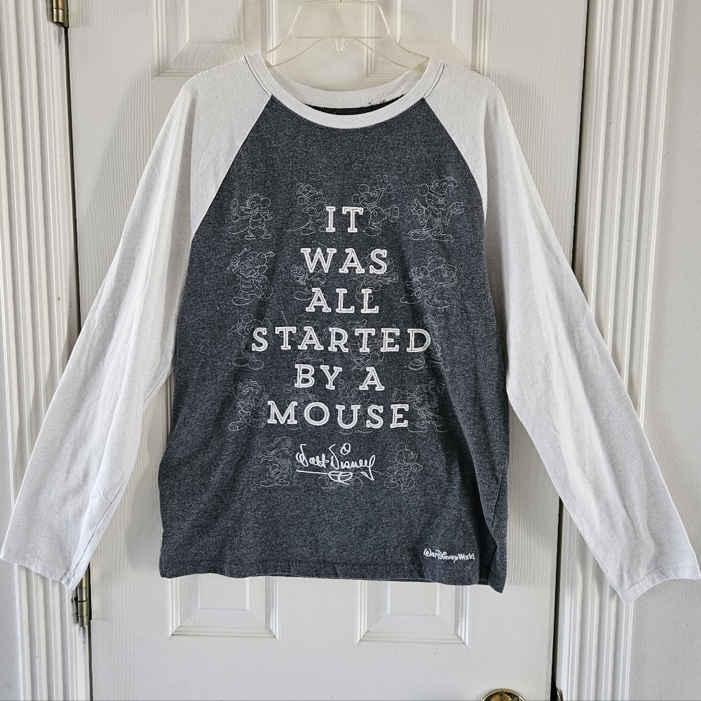 Disney Parks Gray and White Women's Long Sleeve Shirt, Sz M - Picture 5 of 12